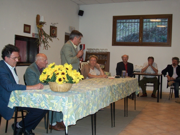  Image name: Estate56.jpg 
 width: 601 pixel 
 height: 452 pixel 
 Size: 228552 bytes 
 Click to enlarge 